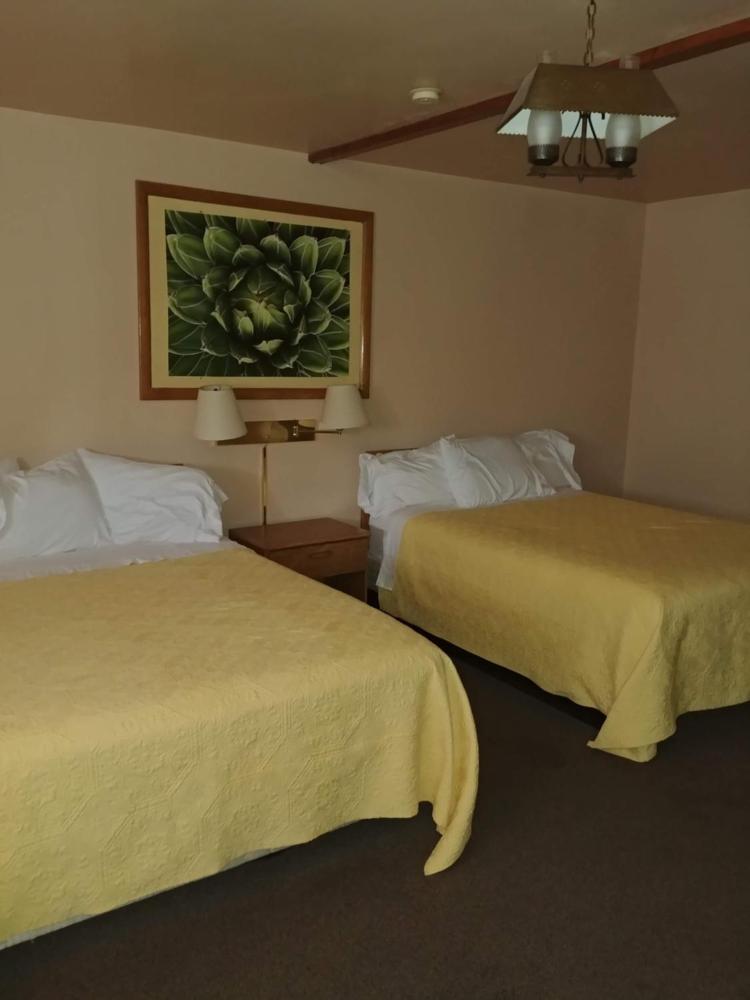 Classic Quadruple Room interior